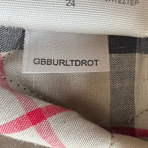 Burberry London Jacket small black quilted - Picture 13 of 15